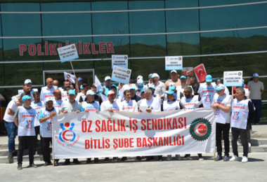 HAK-İŞ Emekçileri, ‘Kamu Çerçeve Protokolü’nün Beklentileri Karşılayacak Şekilde Sonuçlanmasını İstediklerini Belirtti