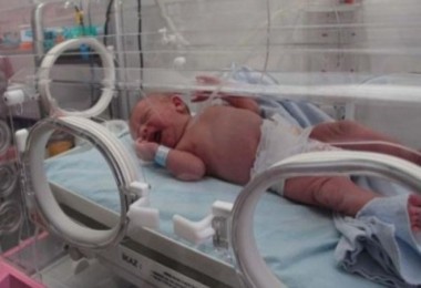 Ahlat Devlet Hastanesi'nde “Yeni doğan yoğun bakım ünitesi” hizmete açıldı.