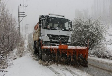 Bitlis Belediyesi Karla Mücadele Çalışmalarına Başladı