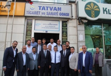 Vali Çağatay, Tatvan Ticaret ve Sanayi Odası’nı ziyaret etti