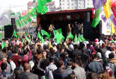 Bitlis'te Nevruz kutlamaları