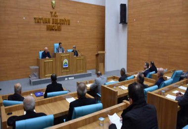 Tatvan Belediyesi'nin Su Kararı Mecliste Onaylandı