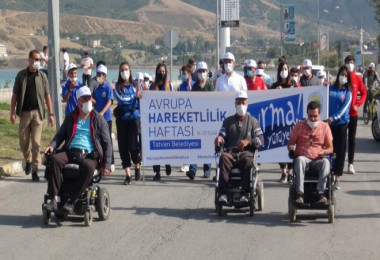 ‘Avrupa Hareketlilik Haftası’ Dolayısıyla Tatvan’da Etkinlik Düzenlendi