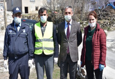 Bitlis'te evden çıkmayanlara belediyeden yemek servisi