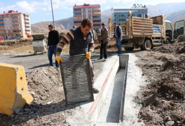 Bitlis’te sel baskınlarının önüne geçmek için çalışma başlatıldı