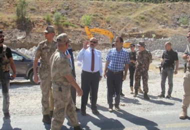 Bitlis - Baykan arasındaki yol yapımı ve viyadük çalışmaları