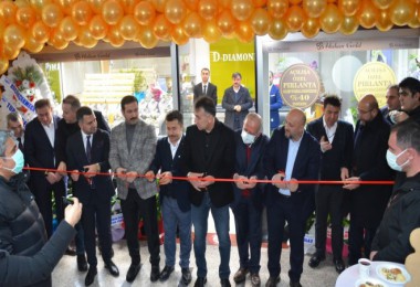 Tatvan’da D Diamond Satış Mağazası Açıldı