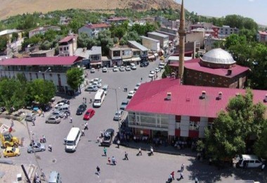 Adilcevaz esnafları için hizmet hattı kuruldu