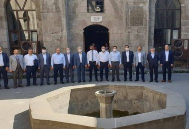 Bitlis ile Konya belediyeleri arasında ‘Kardeş Belediye’ protokolü imzalandı