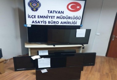 Hırsızlık olayıyla ilgili Tatvan’da 2 kişi tutuklandı