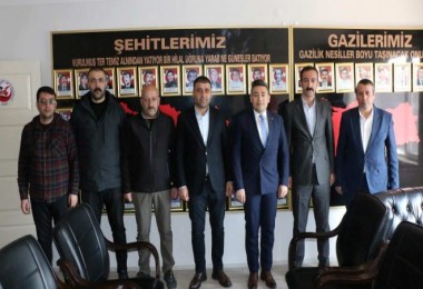 Kaymakam Özçelik Gaziler ve Şehit Aileleri Vakfı’nı Ziyaret Etti