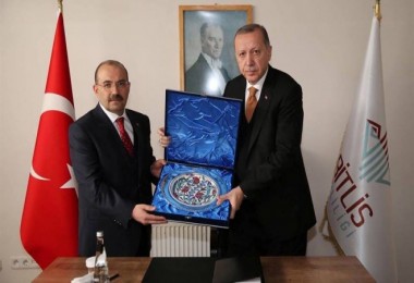 Cumhurbaşkanı Erdoğan, Bitlis’ten ayrıldı