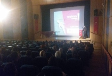 Tatvan'da Madde Bağımlılığı semineri düzenledi