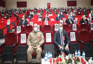 Bitlis’te 'İstiklal Marşı’nın Kabulü ve Mehmet Akif Ersoy’u Anma Günü' Programı Düzenlendi
